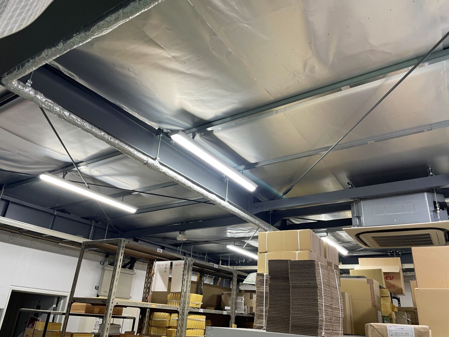 夏の暑さ対策に遮熱シート！　冬の寒さ対策にも‼